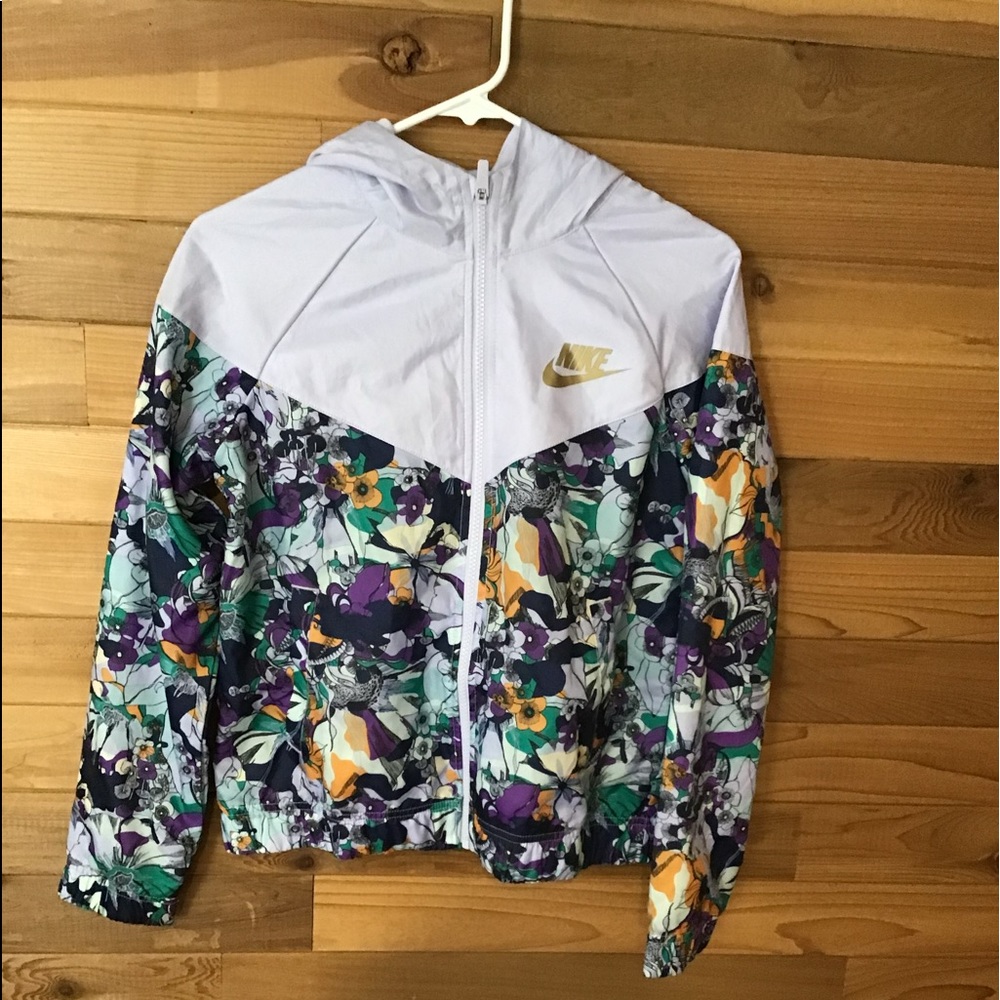 Light weight girls white nike raincoat!
